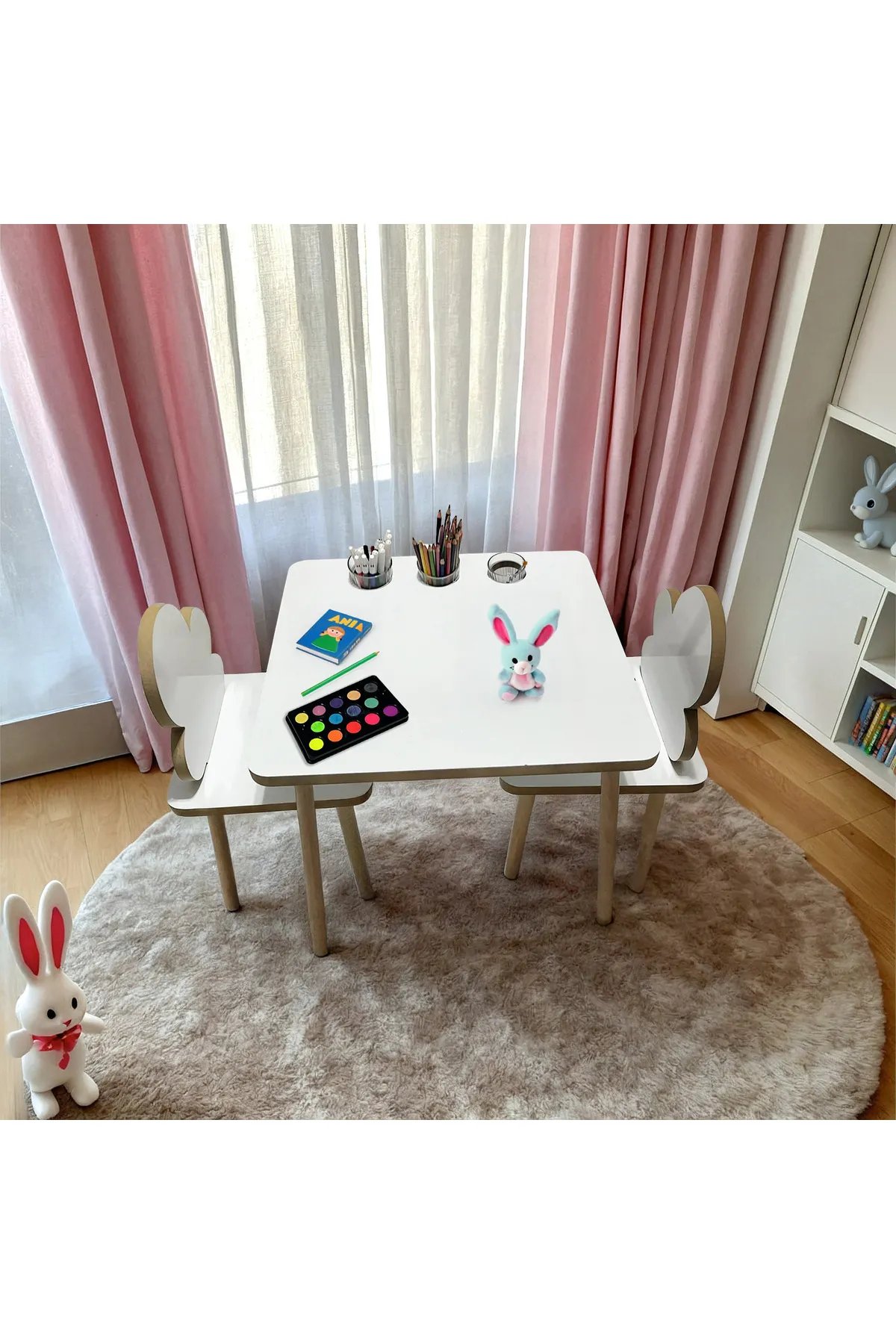 Yaz Sil Yüzey 1 Adet Çocuk Aktivite ve OyunMasası Kalemlik ve Bardak Hazneli 2 Adet Bulut Sandalye Yaz Sil Yüzey 1 Adet Çocuk Aktivite ve OyunMasası Kalemlik ve Bardak Hazneli 2 Adet Bulut Sandalye