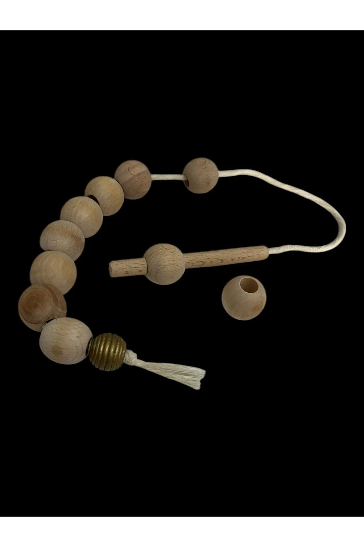 Montessori Doğal Ahşap Boncuk Dizme & İp Geçirme Oyunu Klasik Montessori Doğal Ahşap Boncuk Dizme & İp Geçirme Oyunu Klasik