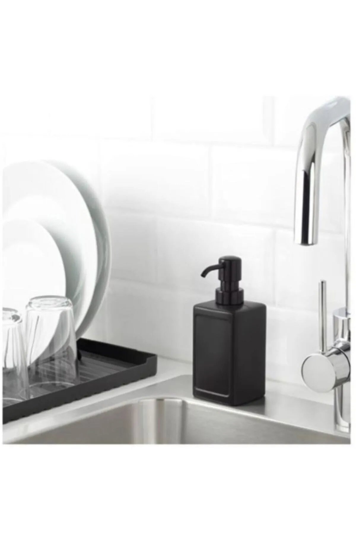 Rınnıg Sıvı Sabunluk, Siyah Hacim: 450 Ml Yükseklik: 18 Cm Şişe:polietilen Plastik Rınnıg Sıvı Sabunluk, Siyah Hacim: 450 Ml Yükseklik: 18 Cm Şişe:polietilen Plastik
