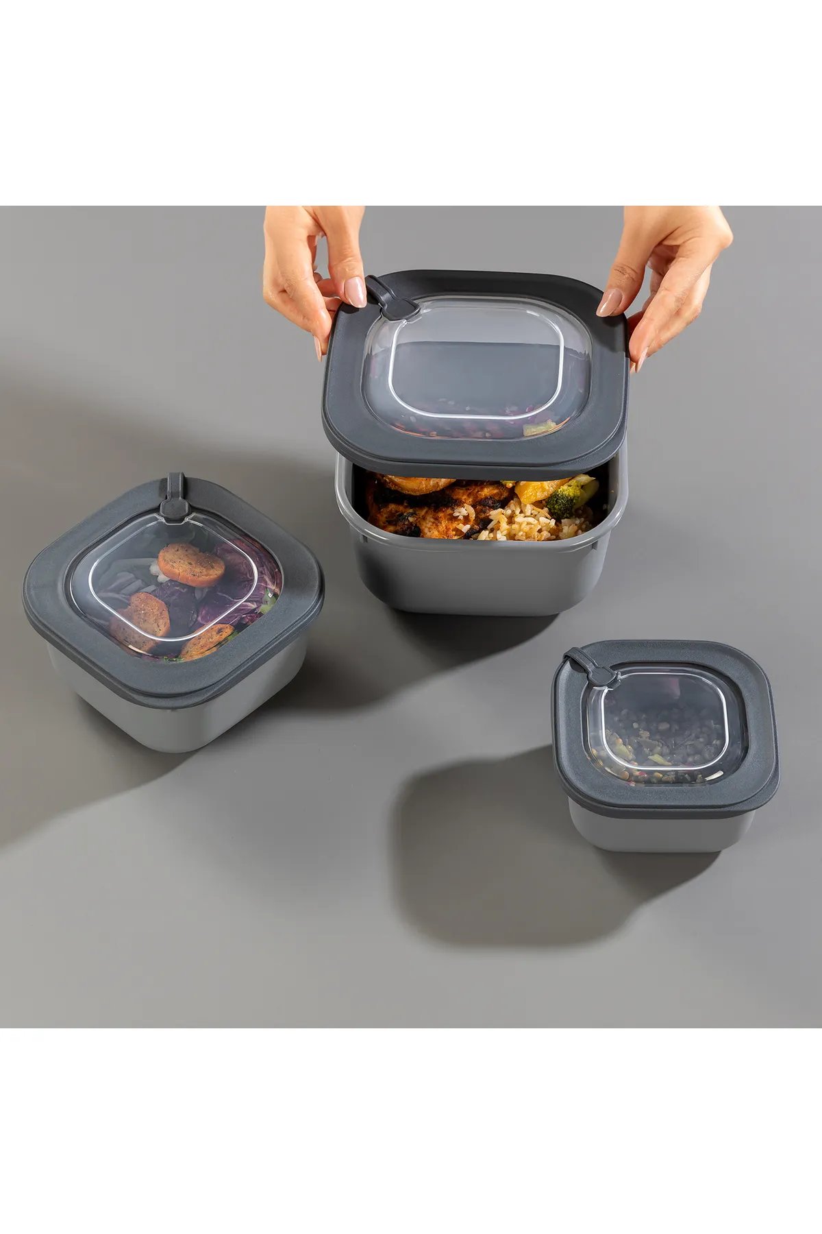 3'lü Yeşil Mikrodalga Ve Difrize Uygun Vip Kapaklı Özel Saklama Kabı Seti 3'lü Yeşil Mikrodalga Ve Difrize Uygun Vip Kapaklı Özel Saklama Kabı Seti